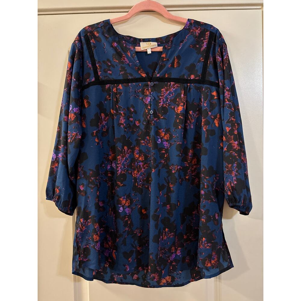 Collective Concepts Floral Top